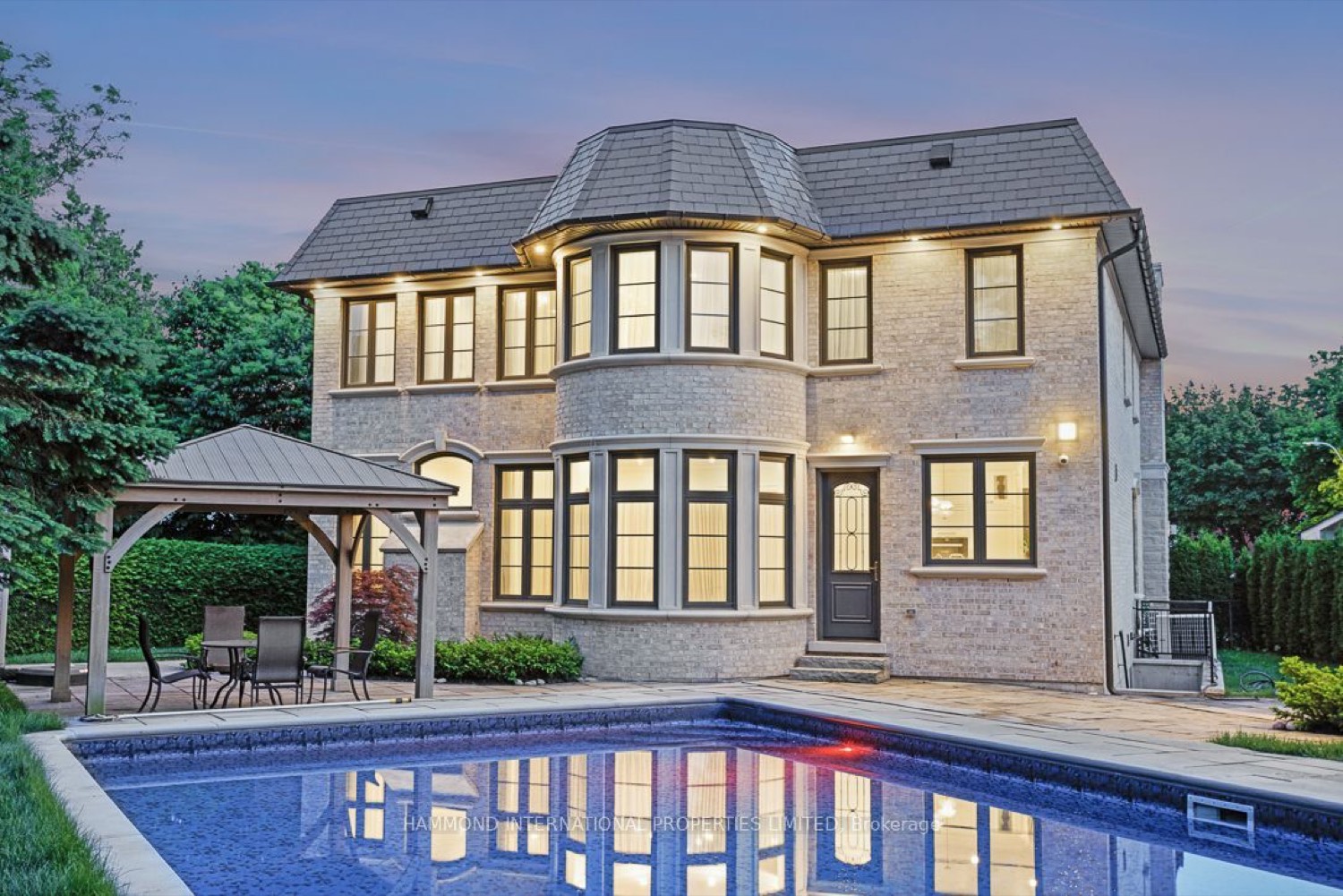Richmond Hill — Custom New Build
