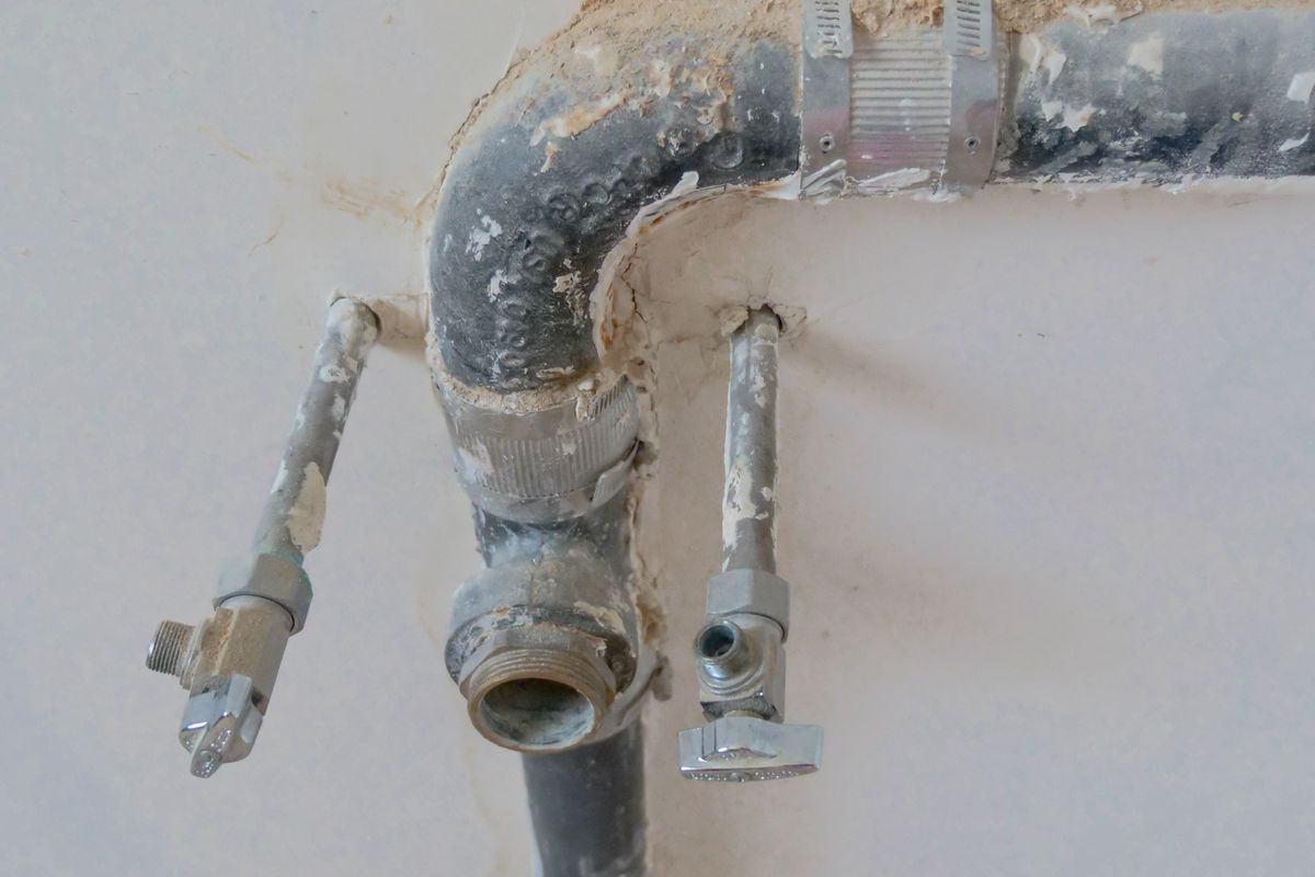 Plumbing Fixtures